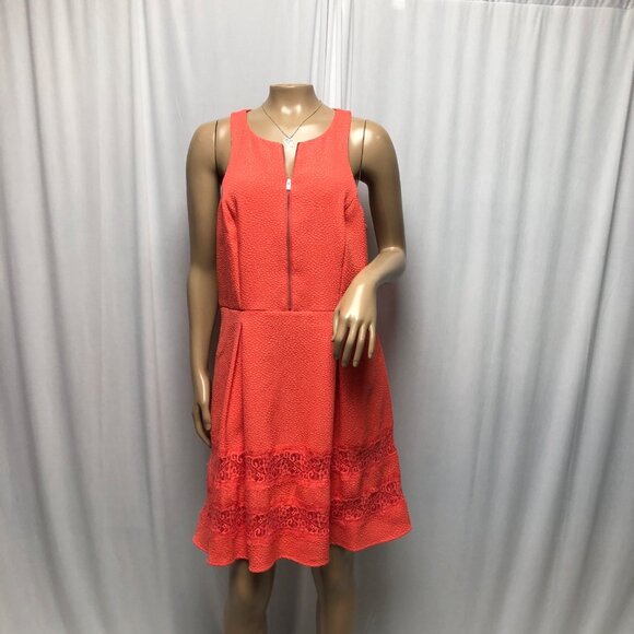 Express Dress Womens Size 12 Sleeveless Coral Textured Lace Hem Stretch A-Line - Picture 1 of 9